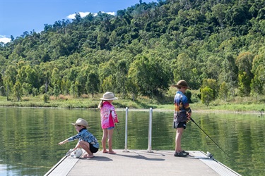 Lake-Proserpine-Kids-Fishing.jpg